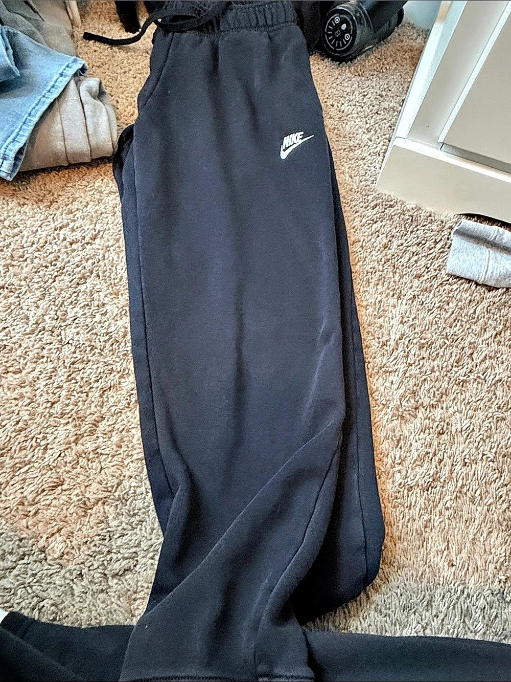 Nike Men's Black Jogger Pants Size Medium